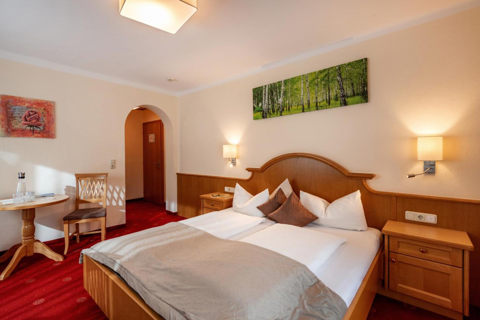 Hotel Garni Birkenhof Mayrhofen Bagian luar foto