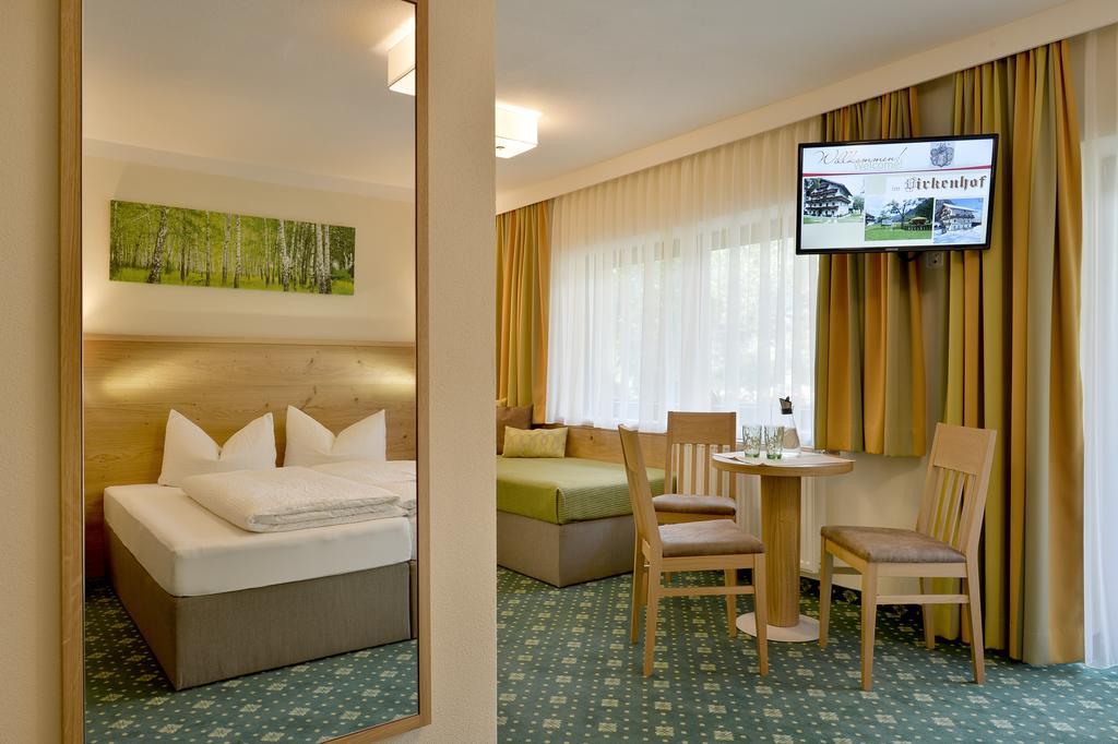 Hotel Garni Birkenhof Mayrhofen Bagian luar foto