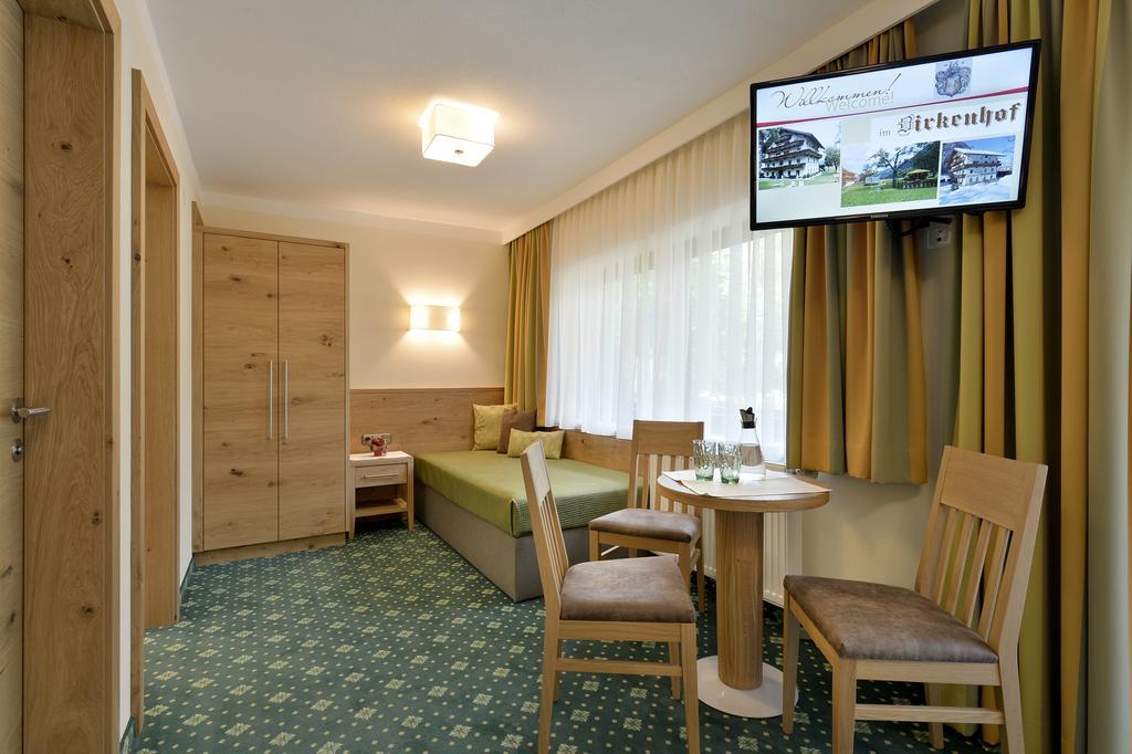 Hotel Garni Birkenhof Mayrhofen Bagian luar foto